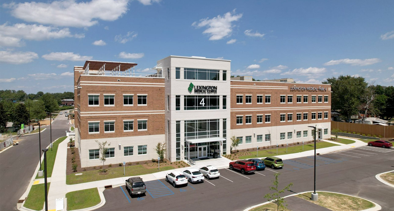 Lexington Medical Park 4 building exterior.