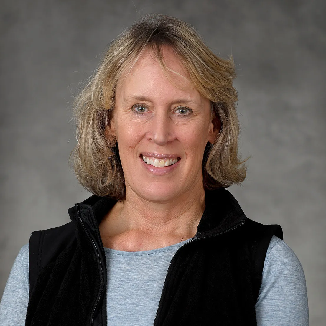 Headshot of Julie Durnford