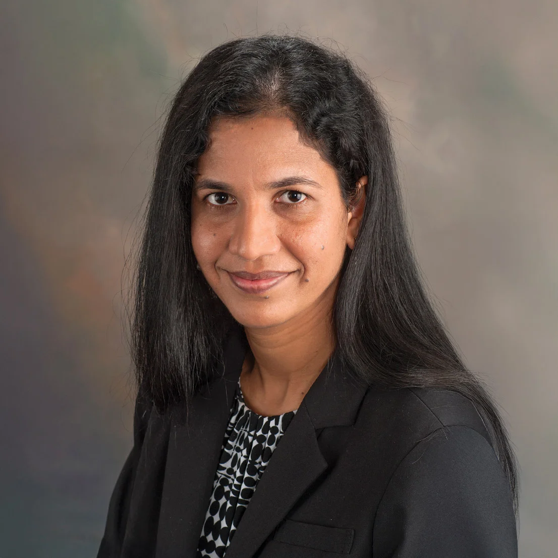 Headshot of Swathi Beeravolu