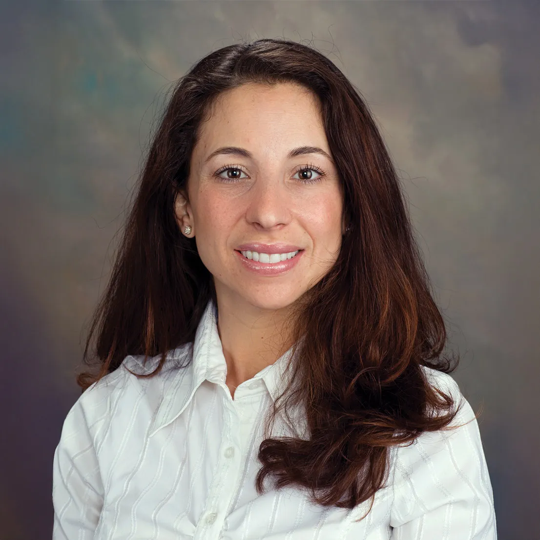 Headshot of Elizabeth Renwick