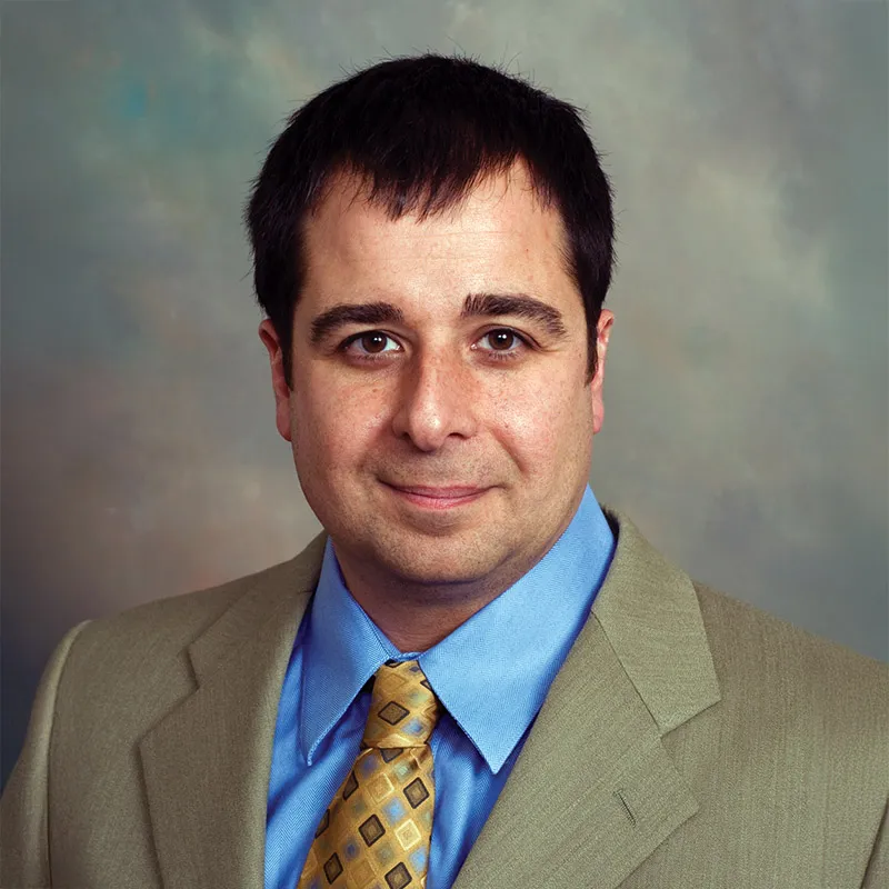 Heashot of Paul Shahbahrami