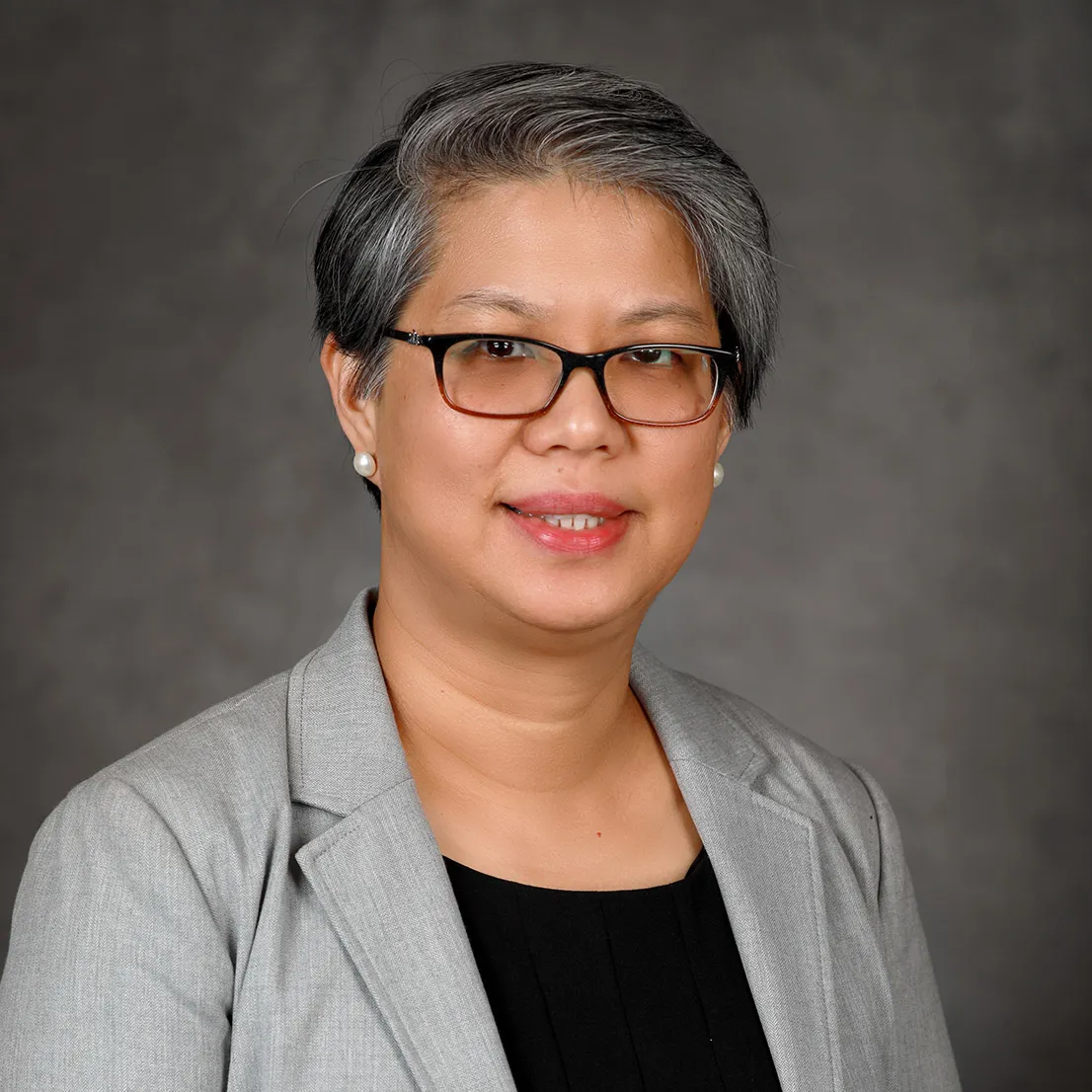 Headshot of Analyn Torres Talip